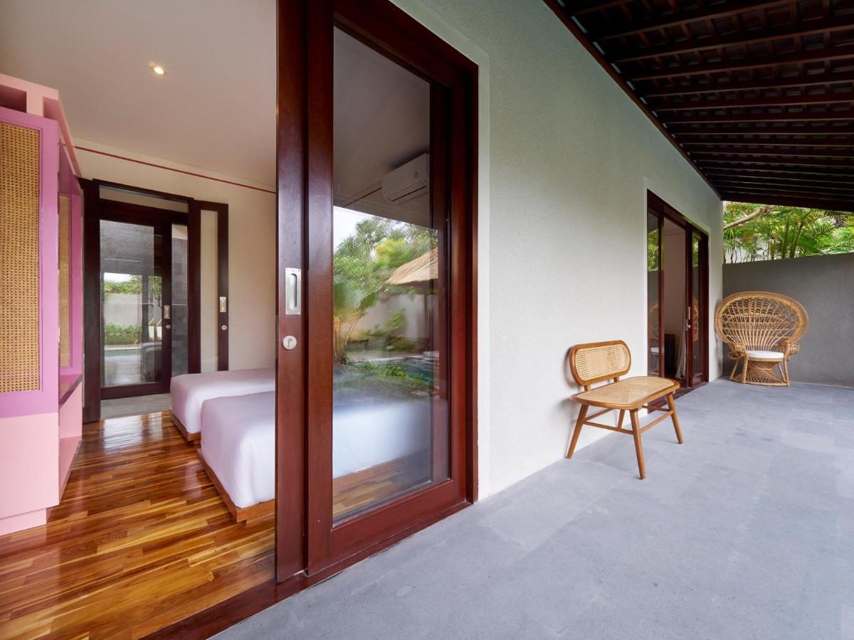Bumbak Park Villas Canggu (Bali) Exterior photo