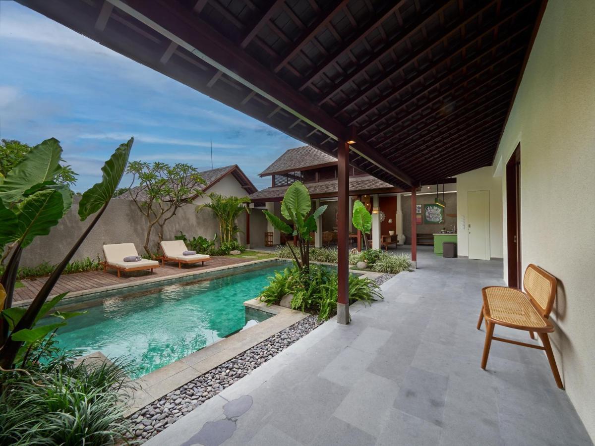 Bumbak Park Villas Canggu (Bali) Exterior photo