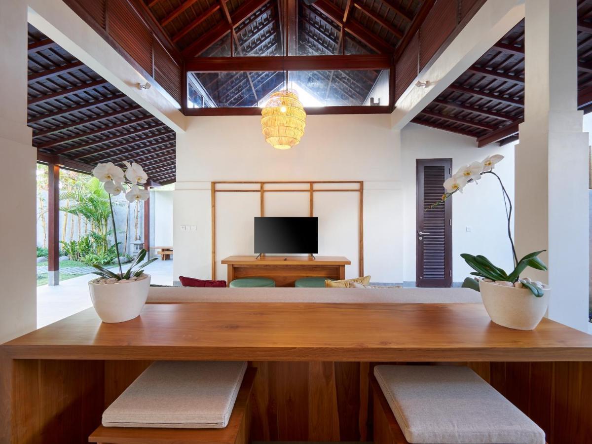 Bumbak Park Villas Canggu (Bali) Exterior photo