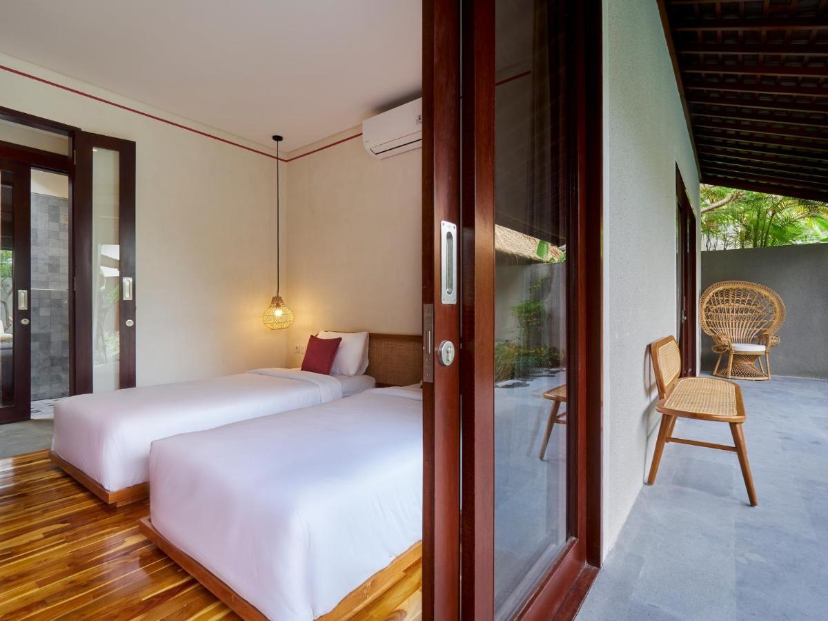 Bumbak Park Villas Canggu (Bali) Exterior photo