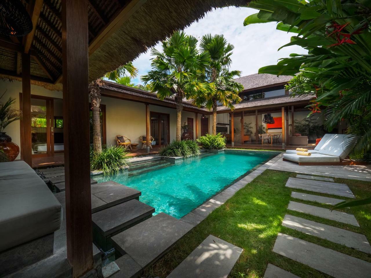 Bumbak Park Villas Canggu (Bali) Exterior photo