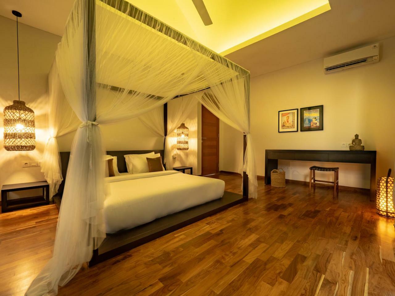 Bumbak Park Villas Canggu (Bali) Exterior photo