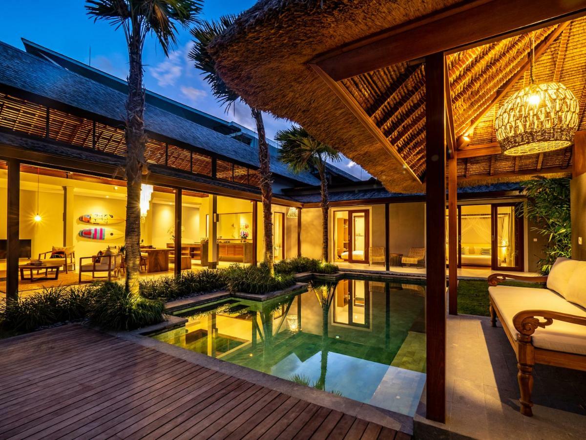 Bumbak Park Villas Canggu (Bali) Exterior photo