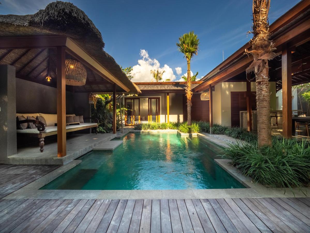 Bumbak Park Villas Canggu (Bali) Exterior photo